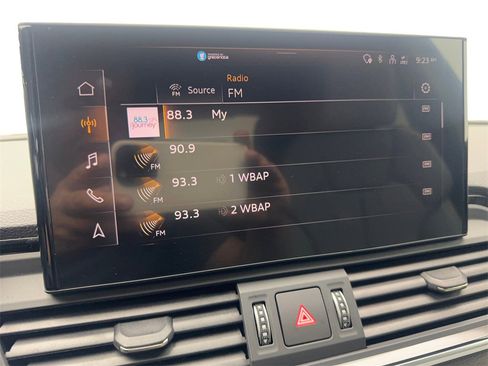 Used 2022 Audi Q5 2.0T Premium w/ Convenience Package image 64