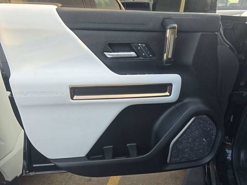 Used 2024 GMC Hummer EV 3X AWD/4WD image 12
