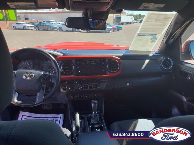 Used 2018 Toyota Tacoma TRD Sport w/ Technology Package AWD/4WD image 13