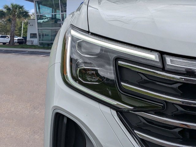 New 2026 Volkswagen Atlas SE FWD image 10