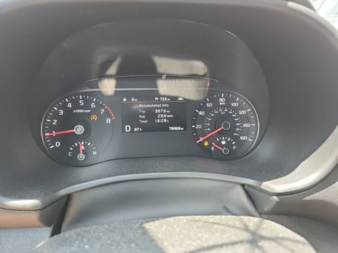 Used 2021 Kia Soul Turbo FWD image 9