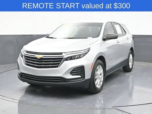 Used 2022 Chevrolet Equinox LS FWD image 3