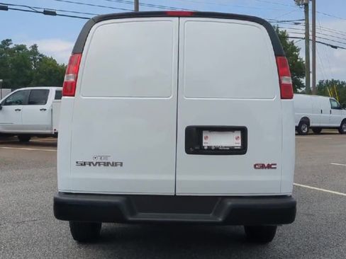 New 2025 GMC Savana 2500 w/ Driver Convenience Package image 7