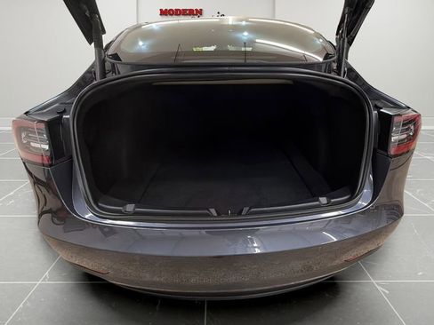 Used 2022 Tesla Model 3 Performance image 19