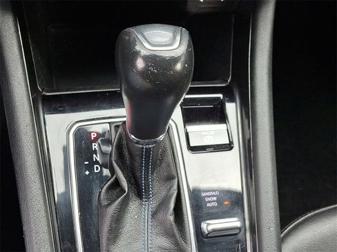 Used 2022 Jeep Compass Latitude w/ Convenience Group image 16