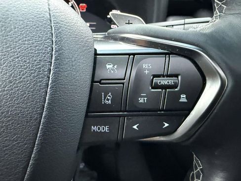 Used 2023 Lexus LX 600 Premium w/ Mark Levinson image 23