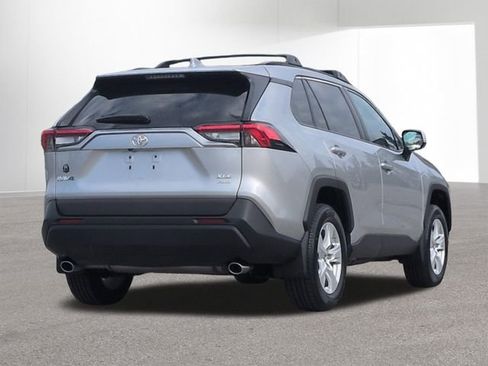 Certified 2019 Toyota RAV4 XLE w/ Convenience Package image 6