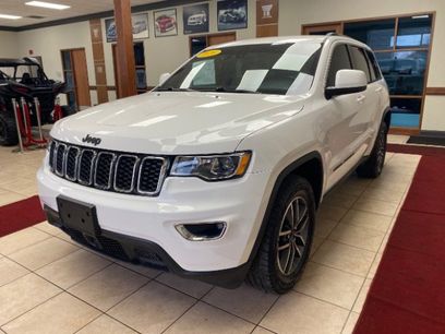 Used 2020 Jeep Grand Cherokee Laredo w/ Laredo X Package