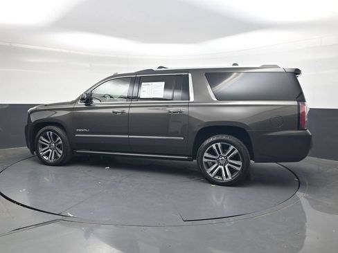 Used 2019 GMC Yukon XL Denali w/ Denali Ultimate Package RWD image 8