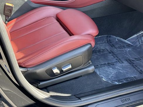 Used 2023 BMW X4 xDrive30i image 37