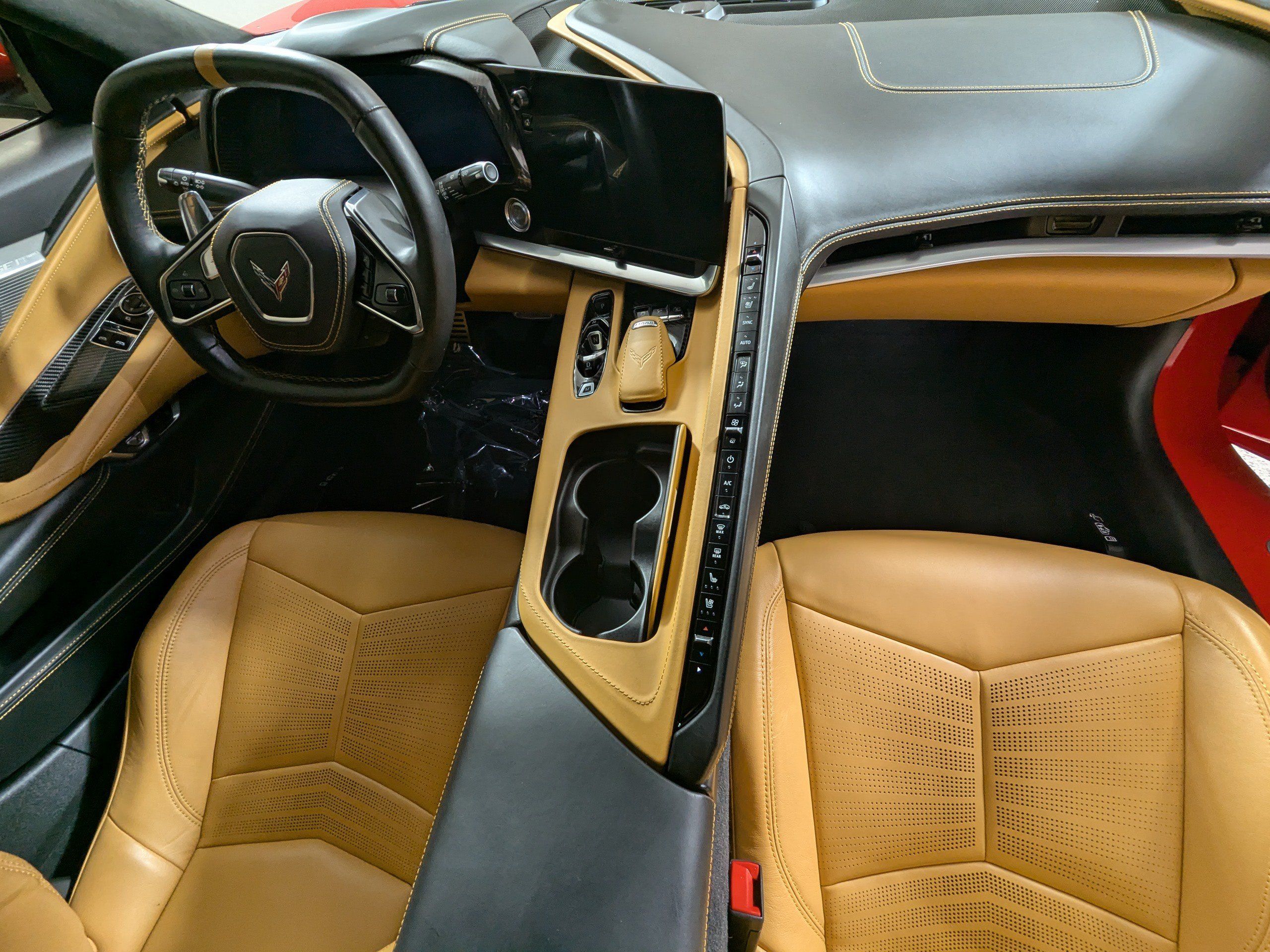 Used 2021 Chevrolet Corvette Stingray Premium Cpe w/ Z51 Performance Package RWD image 18