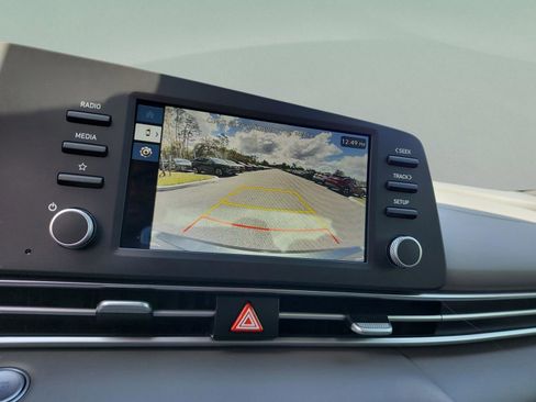 New 2026 Hyundai Elantra Sport image 21