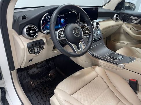 Certified 2022 Mercedes-Benz GLC 300 4MATIC image 21