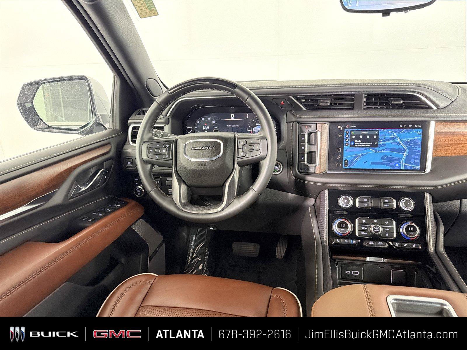 Used 2024 GMC Yukon Denali Ultimate AWD/4WD image 24