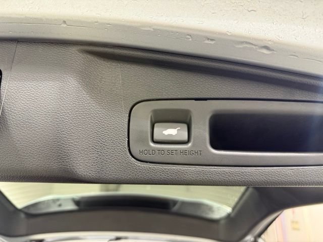 Used 2022 Honda CR-V EX-L image 9