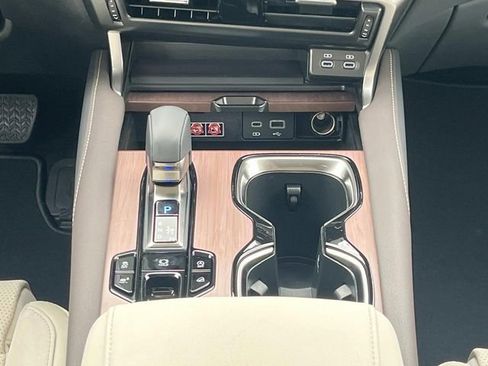 New 2026 Lexus RX 350 AWD image 17