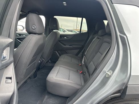 Used 2025 Chevrolet Equinox LT AWD/4WD image 21