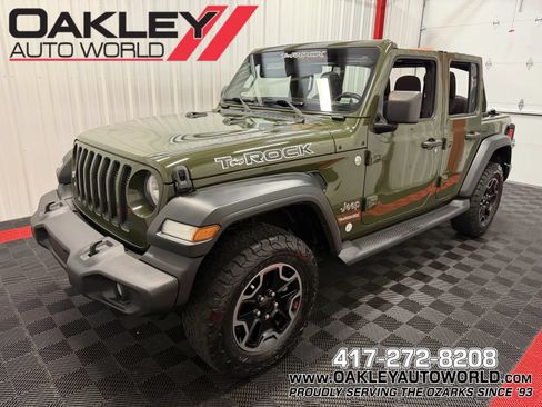 Used 2020 Jeep Wrangler Unlimited Sport S AWD/4WD image 1