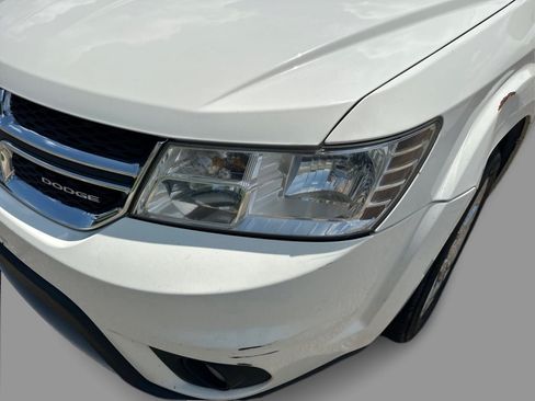 Used 2011 Dodge Journey SXT w/ Trailer Tow Prep Group FWD image 29