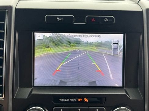 Used 2018 Ford F150 XLT w/ Equipment Group 302A Luxury AWD/4WD image 27