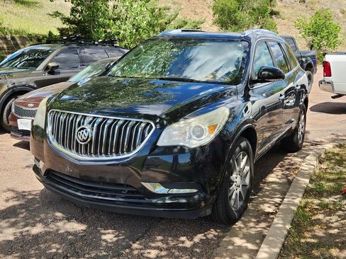 Used 2015 Buick Enclave Leather FWD image 11