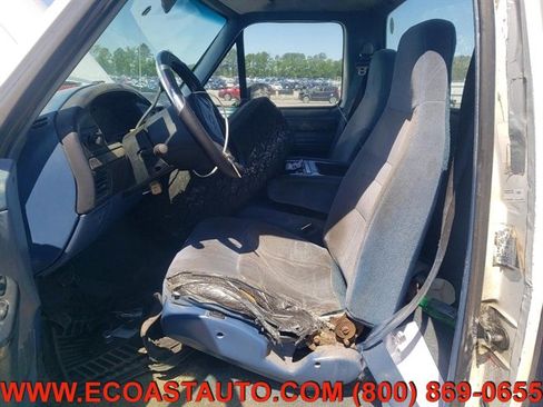 Used 1995 Ford F150 4x4 Regular Cab image 8