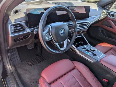 Used 2023 BMW i4 eDrive35 RWD image 10