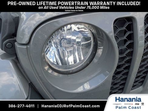 Used 2021 Jeep Gladiator Sport AWD/4WD image 8