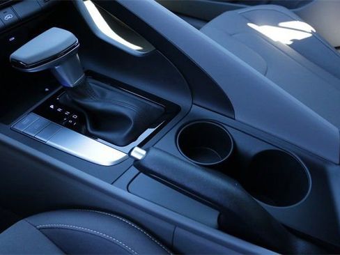 Certified 2026 Hyundai Elantra Sport image 16