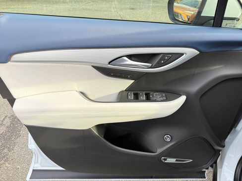 New 2026 Buick Envision Avenir image 15