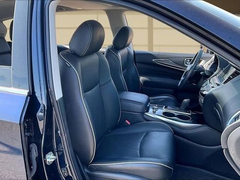 Used 2020 INFINITI QX60 Luxe w/ Essential Package image 7