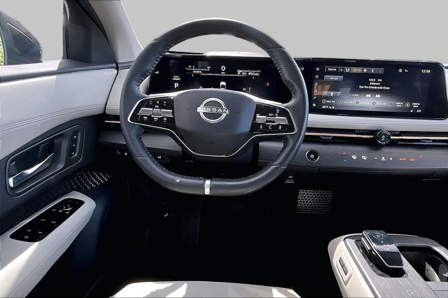 Certified 2023 Nissan Ariya FWD image 5
