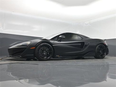 Used 2020 McLaren 600LT Spider image 45