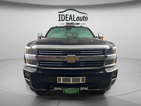 Used 2015 Chevrolet Silverado 3500 High Country w/ Duramax Plus Package AWD/4WD image 8