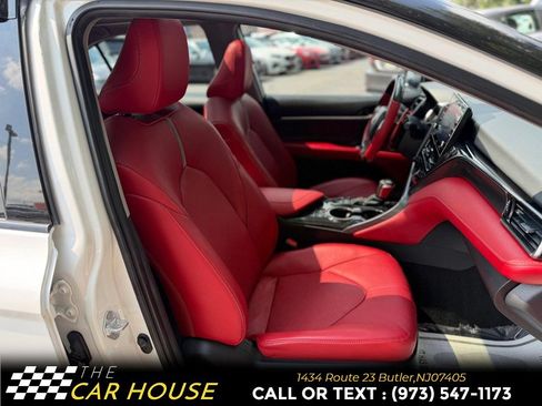Used 2021 Toyota Camry XSE w/ Navigation Package FWD image 21