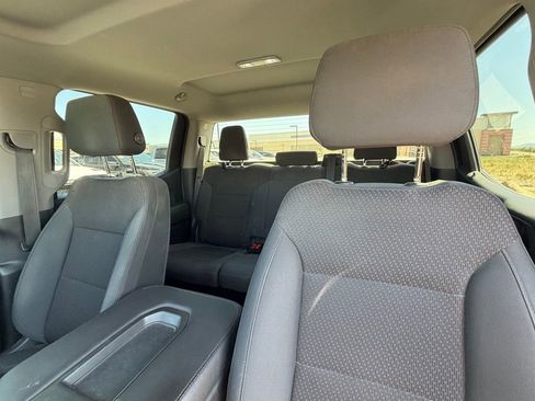 Used 2019 Chevrolet Silverado 1500 Custom Trail Boss w/ Custom Convenience Package image 11