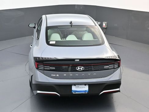 Certified 2026 Hyundai Sonata SE FWD image 17