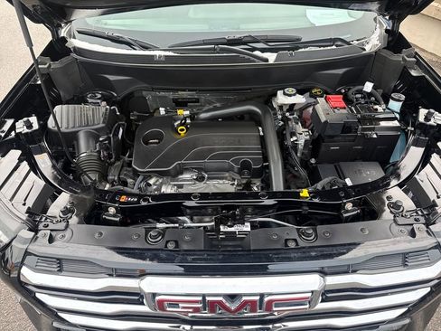 Used 2025 GMC Terrain Elevation image 21