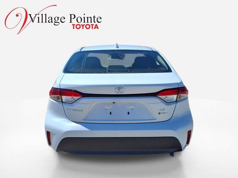 Used 2026 Toyota Corolla LE FWD image 4