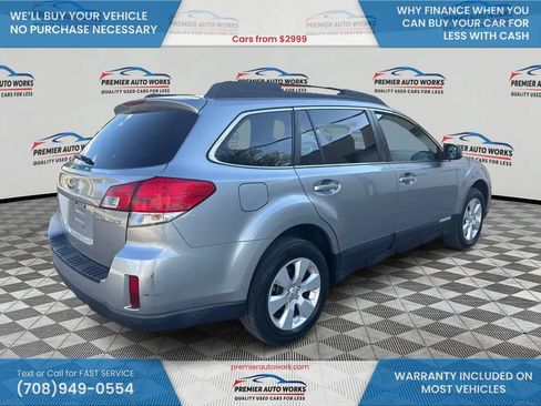 Used 2010 Subaru Outback 2.5i Premium AWD/4WD image 4