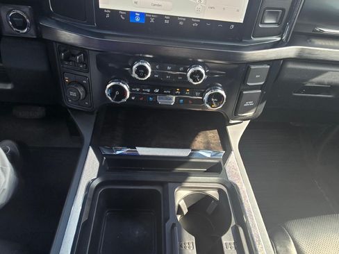 Used 2023 Ford F250 Lariat w/ Sport Appearance Package AWD/4WD image 29