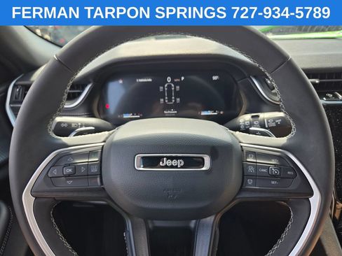 Used 2024 Jeep Grand Cherokee L Laredo RWD image 31