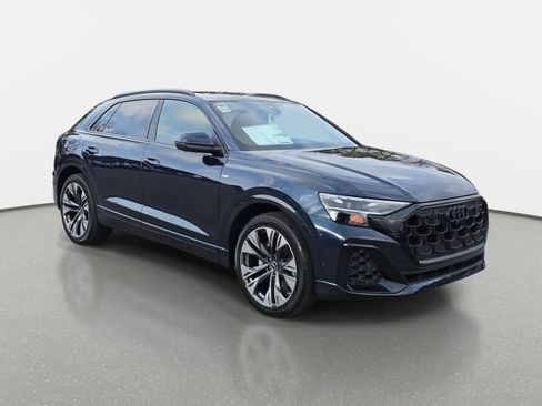 New 2026 Audi Q8 Prestige image 3