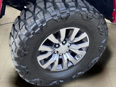 Used 2021 Toyota Tacoma SR5 image 20