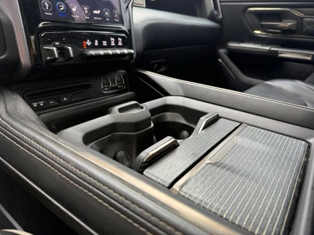 Used 2019 RAM 1500 Limited w/ Advanced Safety Group AWD/4WD image 32