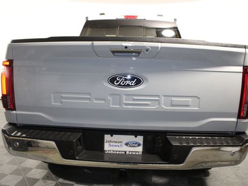 Certified 2024 Ford F150 Lariat w/ FX4 Off-Road Package image 6