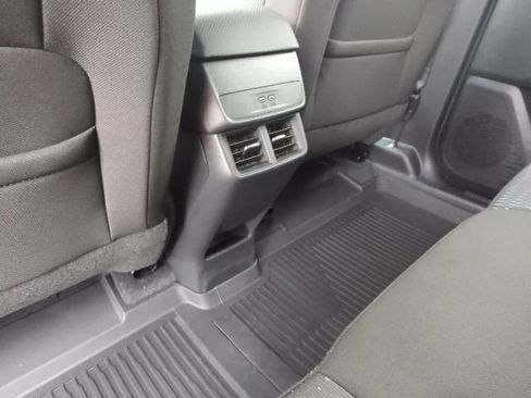 New 2026 Chevrolet Equinox LT w/ Safety and Technology Package FWD image 23