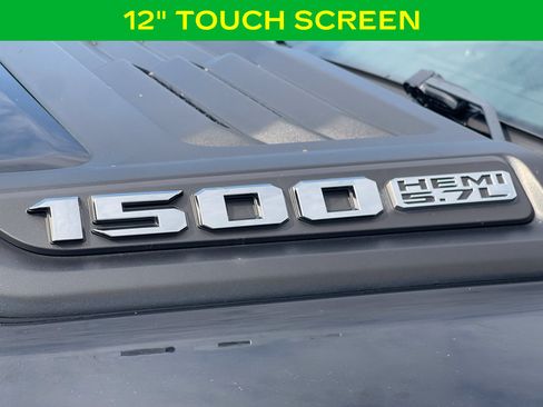 Used 2021 RAM 1500 Laramie w/ Sport Appearance Package AWD/4WD image 13