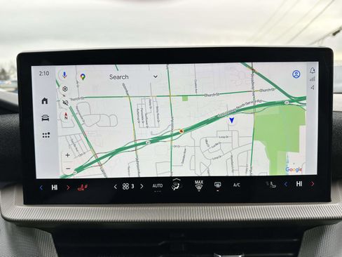 Used 2025 Ford Explorer Active image 22