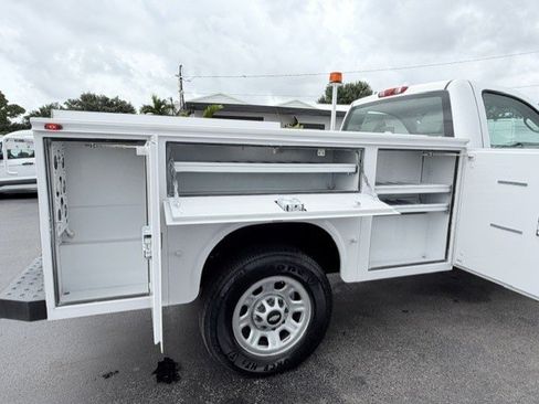 Used 2013 Chevrolet Silverado 3500 W/T RWD image 11